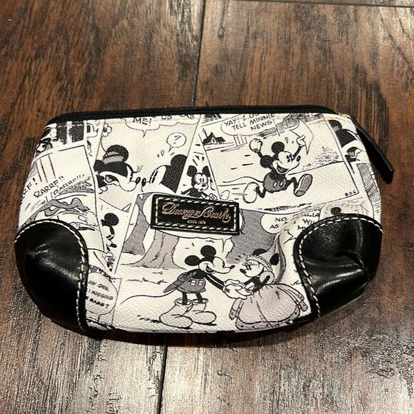 Disney Dooney & Bourke Comic Strip Cosmetic Bag in EUC no flaws - Picture 1 of 11